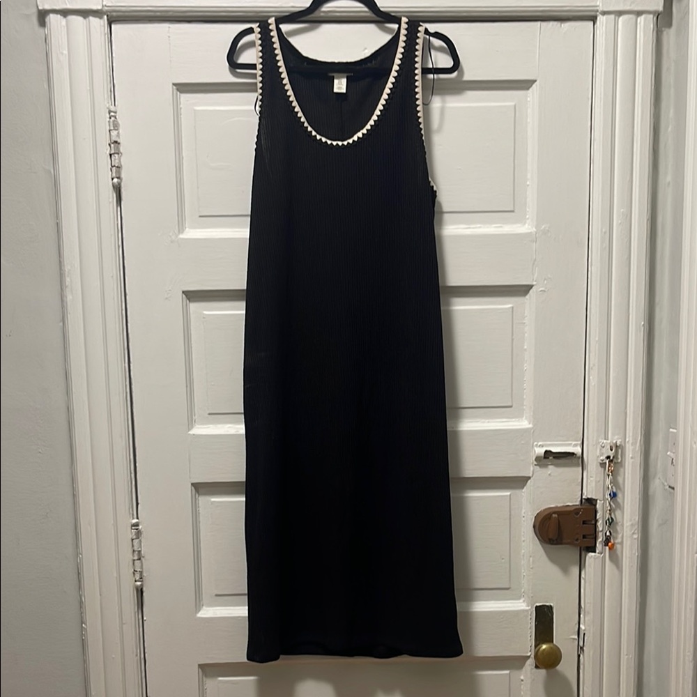 H&M Black Sleeveless Dress